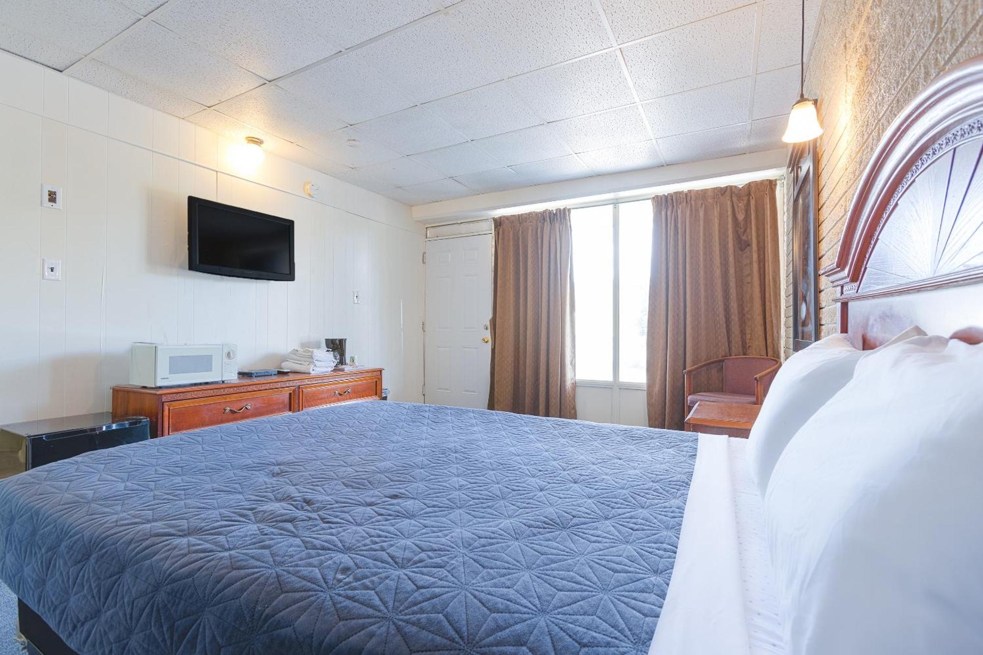 Sonrise Inn Lincoln Hwy By Oyo Breezewood Екстериор снимка