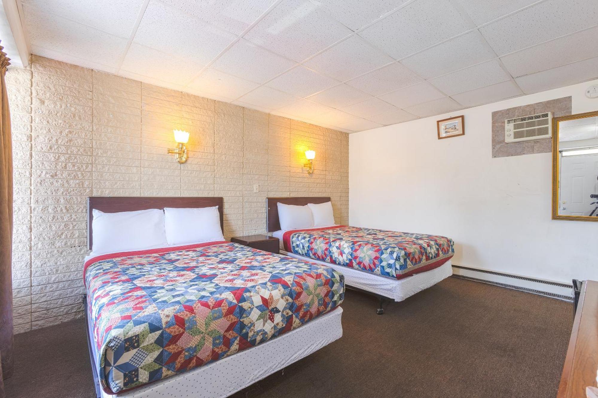 Sonrise Inn Lincoln Hwy By Oyo Breezewood Екстериор снимка
