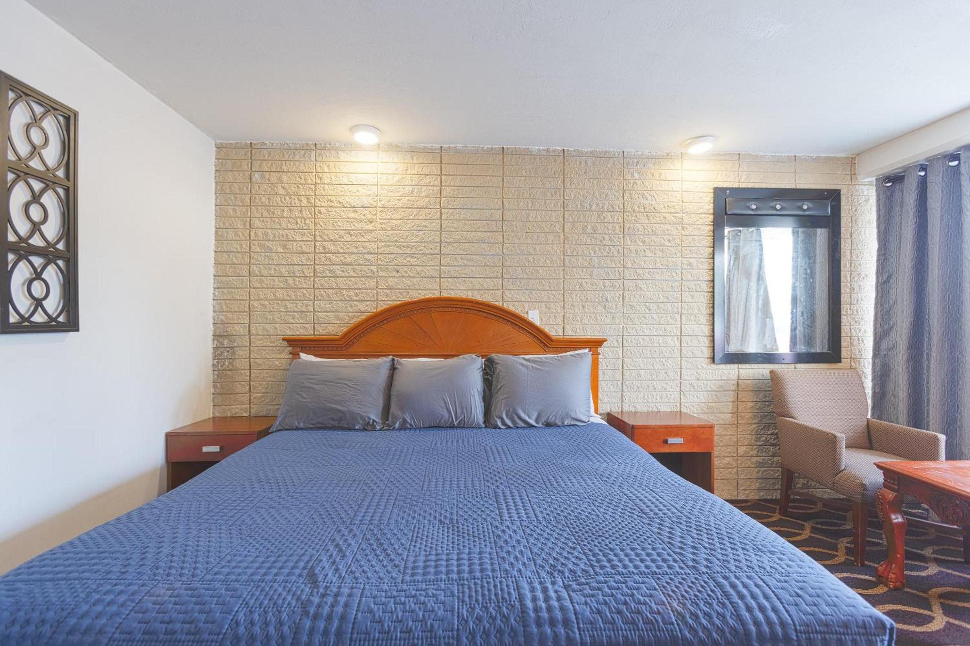 Sonrise Inn Lincoln Hwy By Oyo Breezewood Екстериор снимка