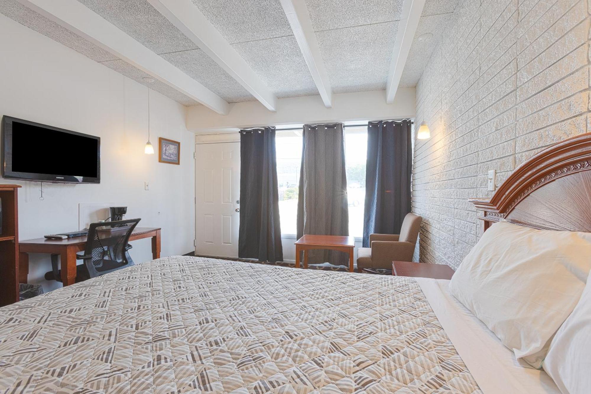 Sonrise Inn Lincoln Hwy By Oyo Breezewood Екстериор снимка